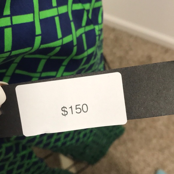 Lauren Gold Boutique ankle cropped pants. NWT - Picture 4 of 5